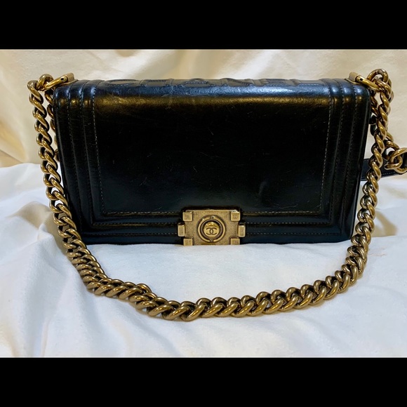 CHANEL Handbags - ❌SOLD❌💯Authentic Chanel Boy Bag Old Medium